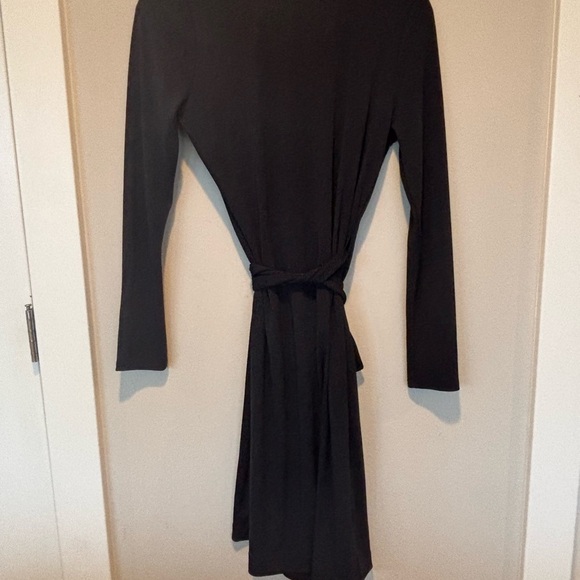 NWT Ann Taylor Elegant Navy Wrap Dress 8 - Picture 2 of 4